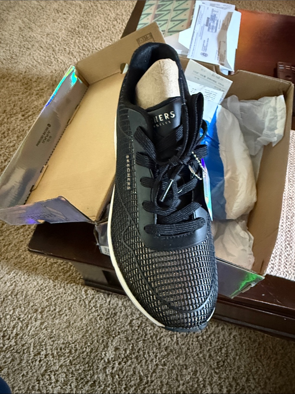 Skechers Black Mesh Air-Cushioned Women's Sneaker with White Midsole - Picture 2 of 4